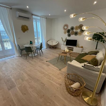 Le Casimir - Superbe T3 En Plein Centre Ville Renove Avec Gout - Wifi Beziers Ngoại thất bức ảnh