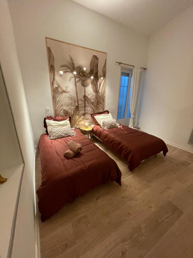 Le Casimir - Superbe T3 En Plein Centre Ville Renove Avec Gout - Wifi Beziers Ngoại thất bức ảnh