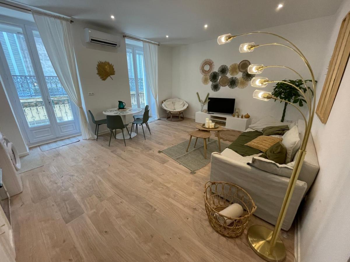 Le Casimir - Superbe T3 En Plein Centre Ville Renove Avec Gout - Wifi Beziers Ngoại thất bức ảnh